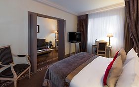 Royal Manotel Geneva 4*